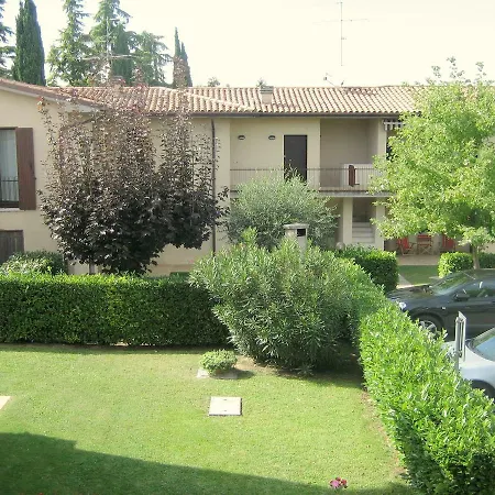 Casa de Férias Sole Del Garda Vi Sette 2 *